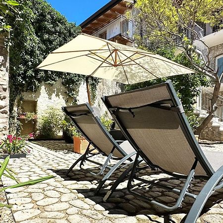 Borgo Dei Sogni Leilighet San Felice del Benaco Eksteriør bilde