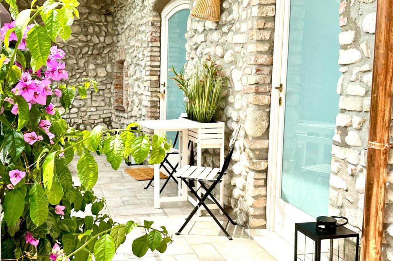 Borgo Dei Sogni Leilighet San Felice del Benaco Eksteriør bilde